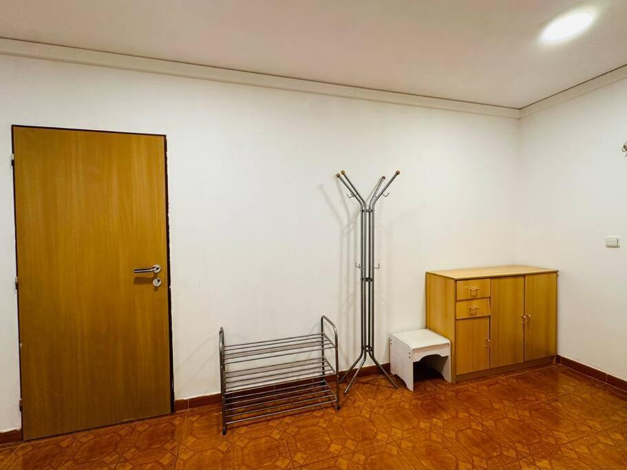 Family-Friendly Prague 5 Stay ภายนอก รูปภาพ